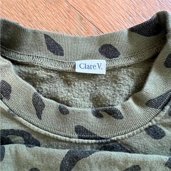 Clare V Sweatshirt - Picture 3 of 5